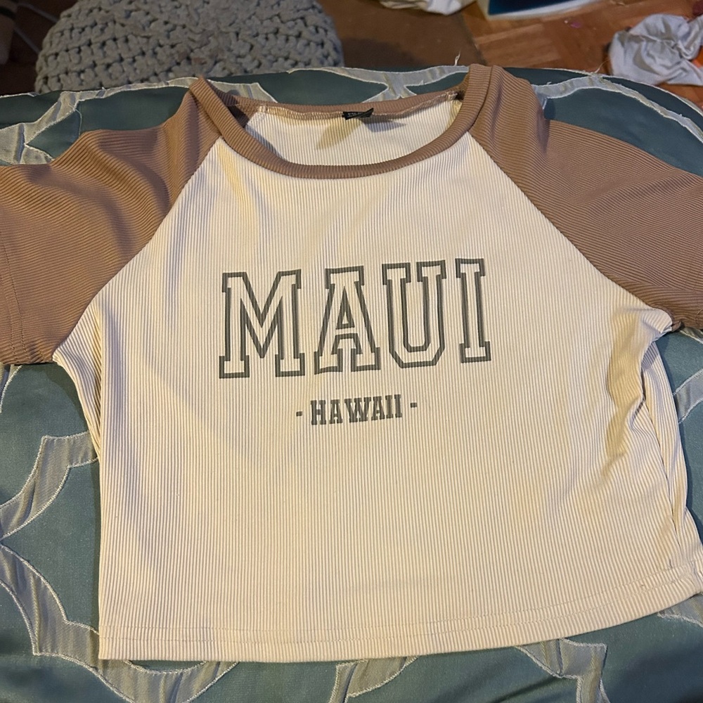 Cute crop top! :)